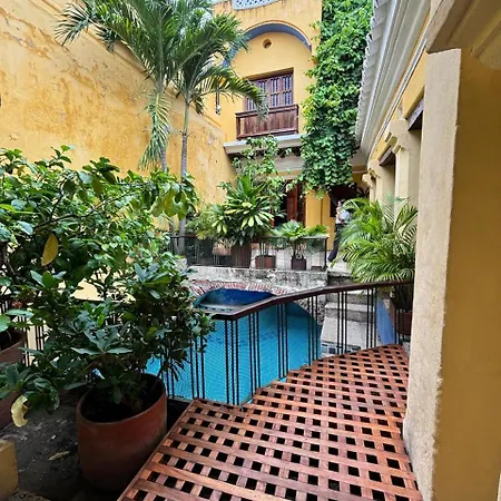 Сasa de vacaciones Divine 4br House With Pool In Cartagena